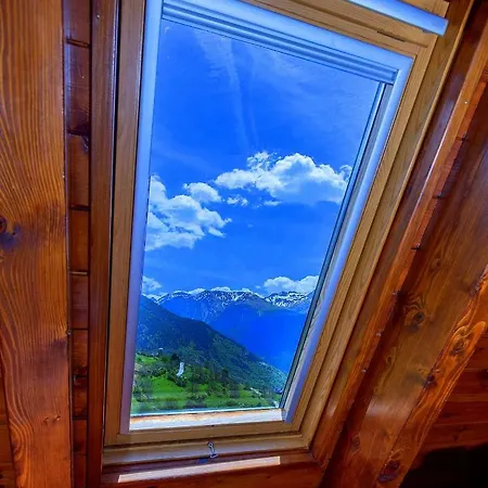 Apartamentos Aran Montcorbau Buitenkant foto